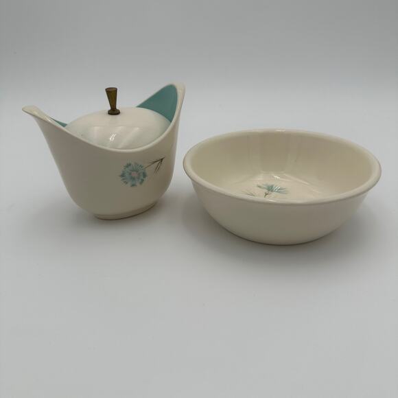 Vtg Cereal Bowl by Taylor Smith Taylor Boutonniere 2 Flower Pattern Mid century - Picture 7 of 8